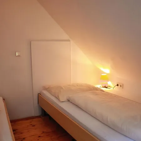 Apartment Landeskrone Im Altstadthaus *